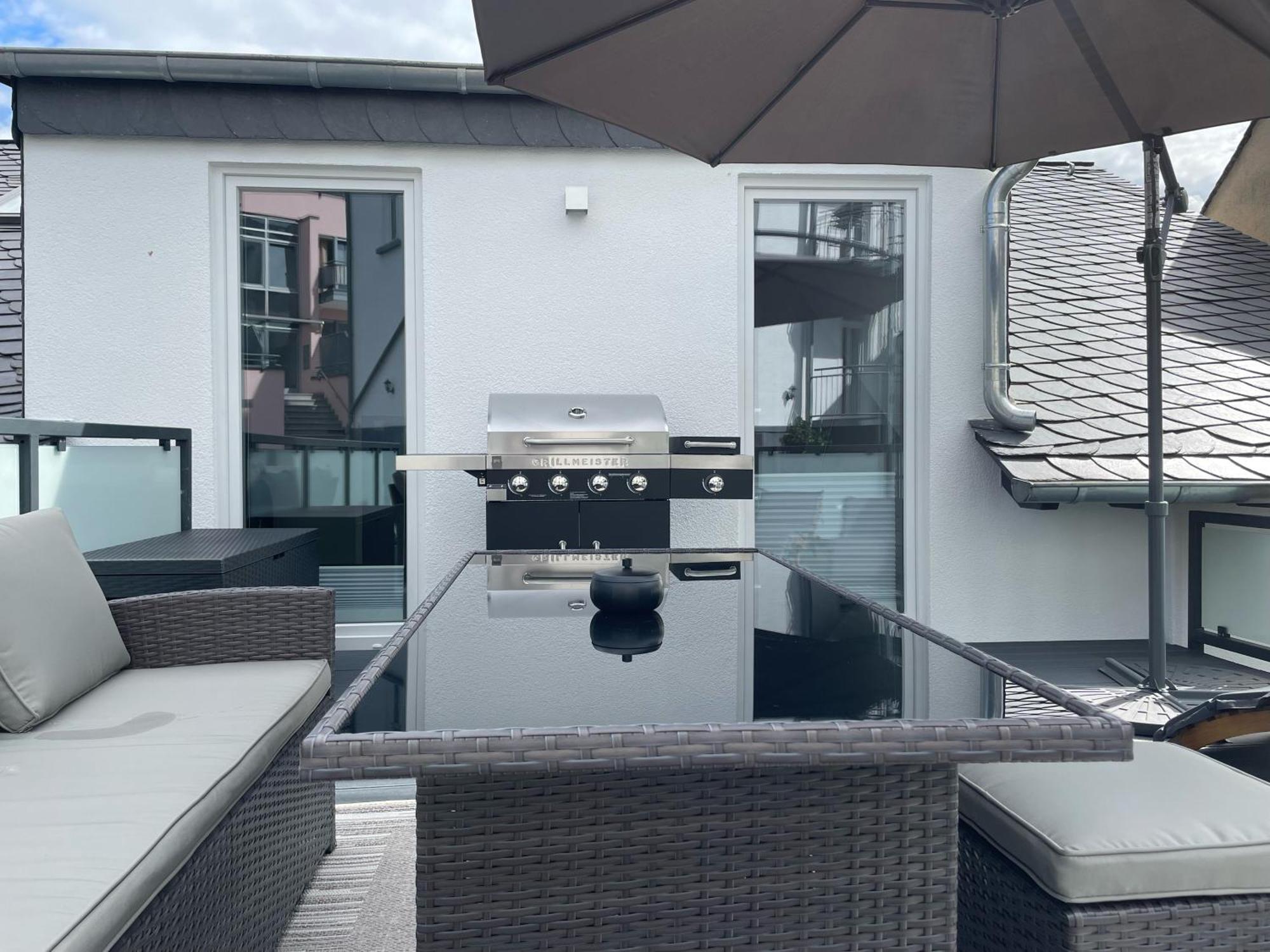 Homebase - Design Lofts Am Schloss Montabaur Exterior foto